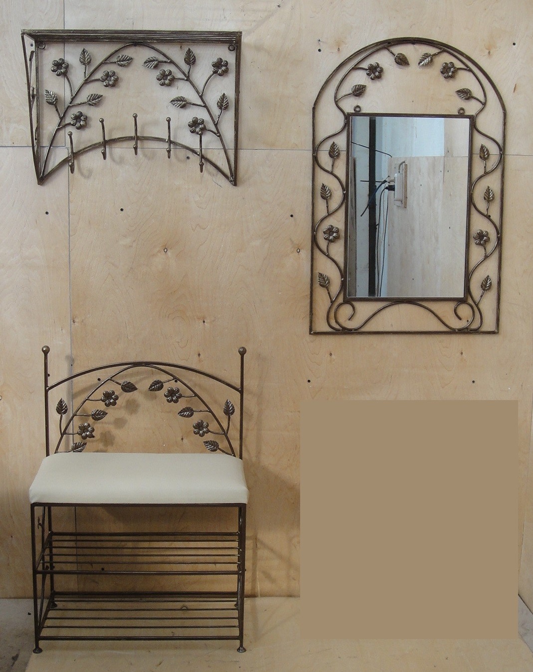 Прихожие цельные и из отдельных предметов, наборы мебели для прихожей и гостиной кованые фото 4