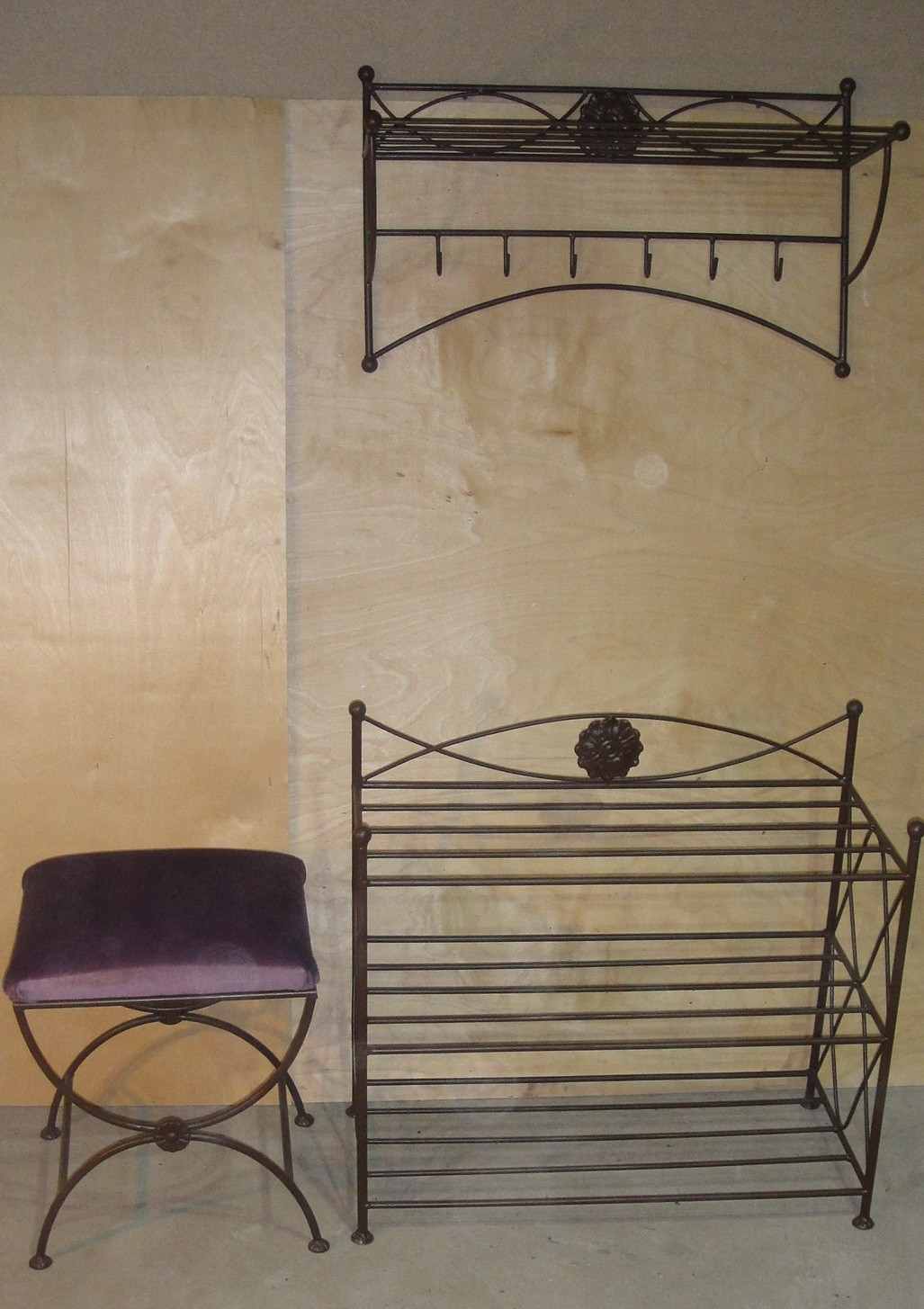 Прихожие цельные и из отдельных предметов, наборы мебели для прихожей и гостиной кованые кованая мебель на заказ